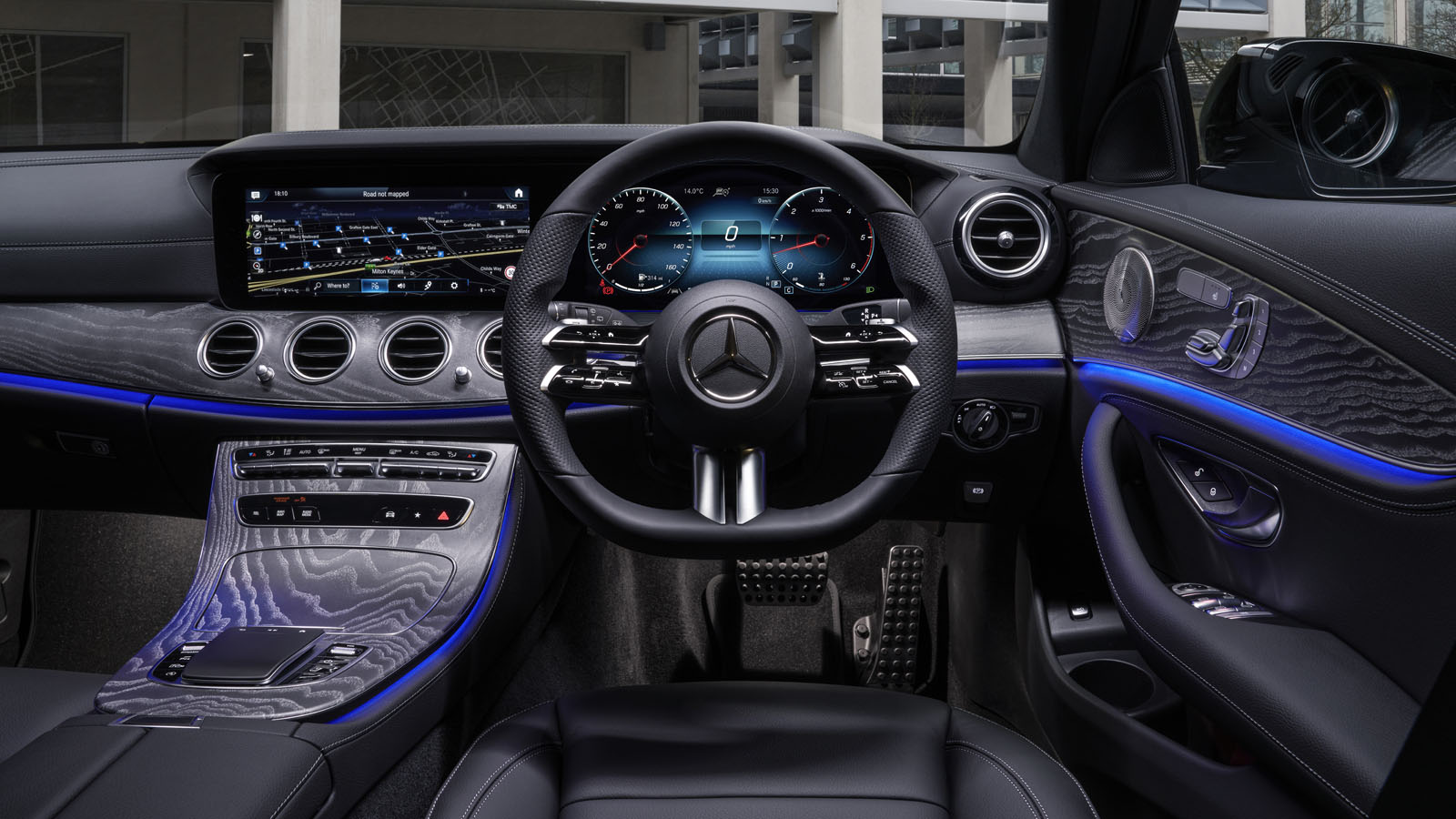 MERCEDES E-CLASS CHAUFFEUR